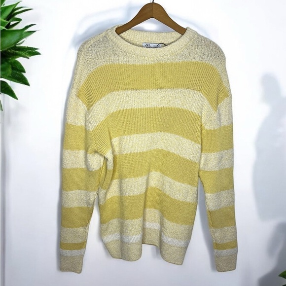 ZARA Butter Yellow & White Striped Long Sleeve Oversized Crew Neck Sweater - Picture 3 of 11